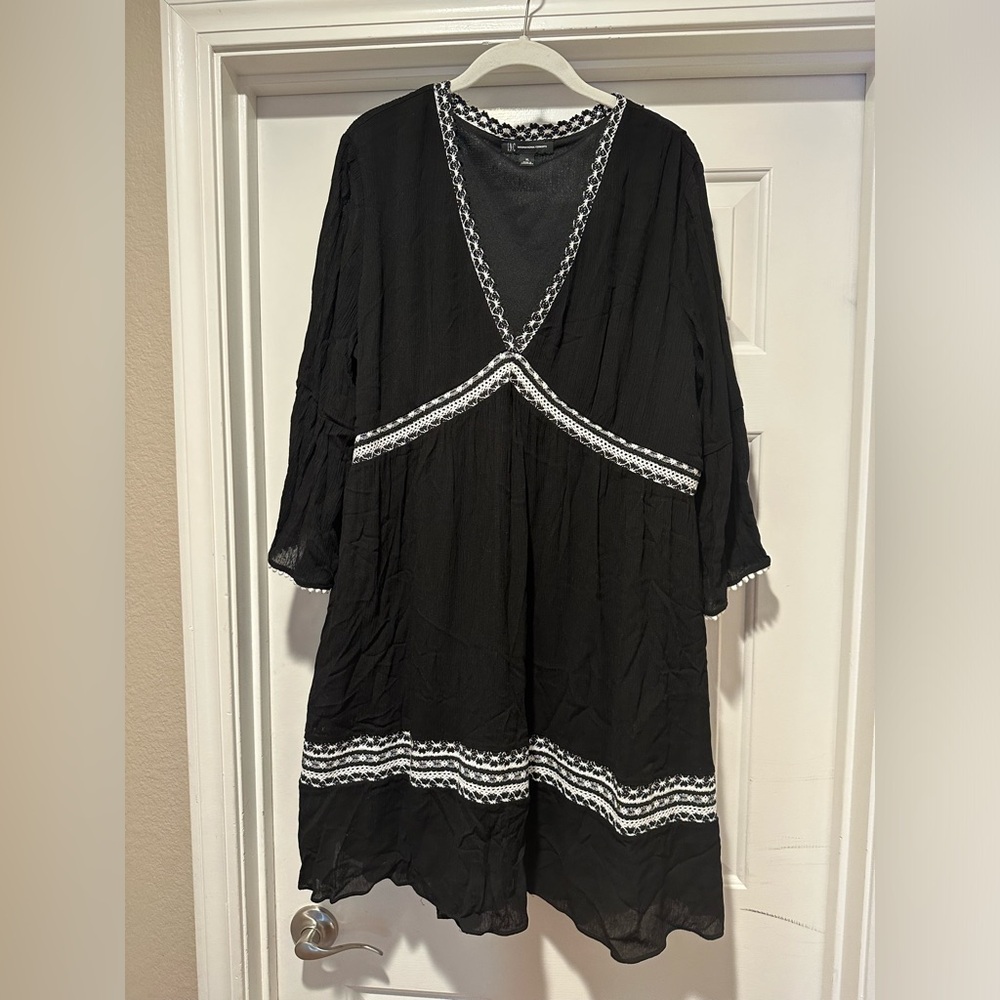 INC International Concepts Black Dress with White Accents